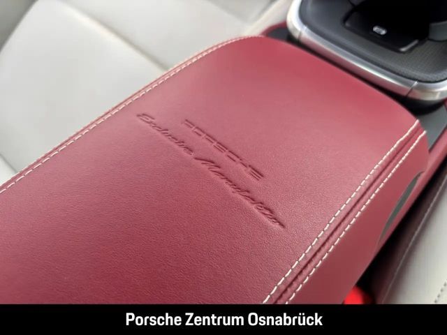 Porsche 992 4S Coupé Targa