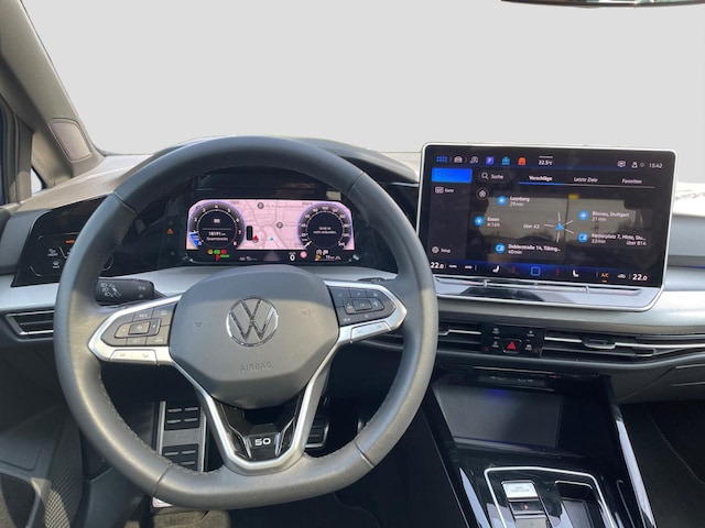 Volkswagen Golf 1.5 eTSI DSG Golf VIII