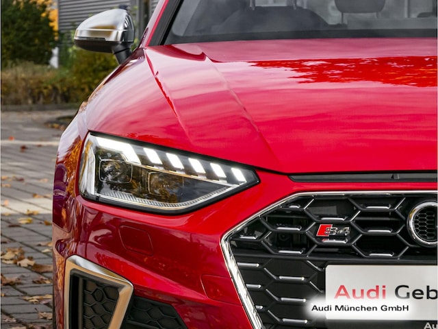 Audi S4 Avant Quattro