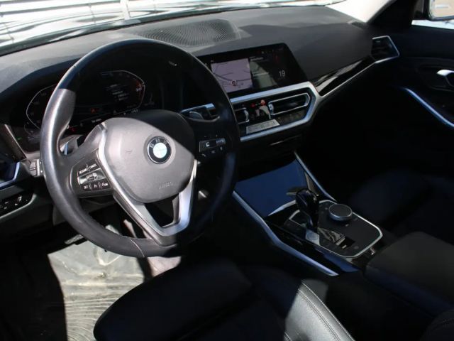 BMW 320 320d Sport Line Touring