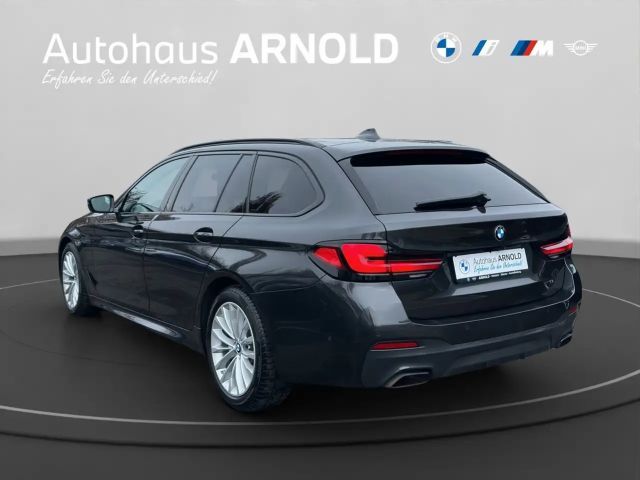 BMW 530 530d M-Sport Touring xDrive