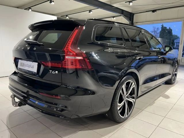Volvo V60 AWD Dark Plus Recharge T6