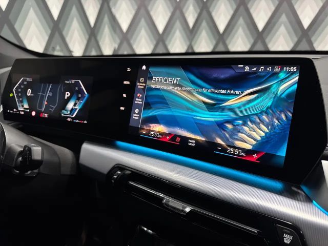 BMW X1 xDrive23d (U11) // M-PAKET // AHK // 1. BESITZ //