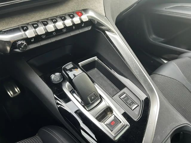 Peugeot 3008 EAT8 GT-Line PureTech