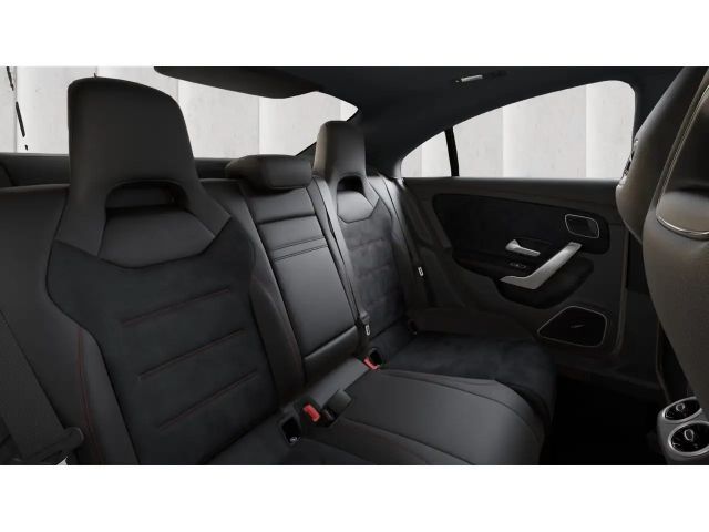 Mercedes-Benz CLA 200 AMG Line Coupé Premium