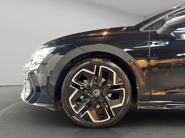 Volkswagen Golf 1.5 eTSI Golf VIII Variant