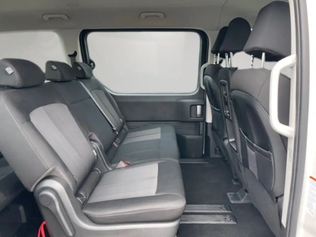 Hyundai Staria Trend