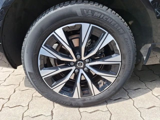 Volvo XC60 Dark Plus