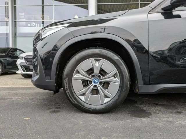 BMW iX1 xDrive30