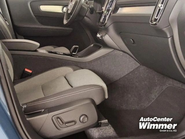 Volvo XC40 Dark Plus