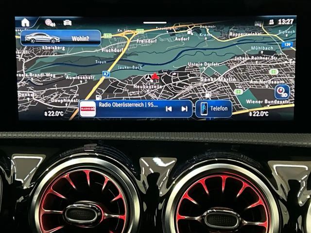 Mercedes-Benz CLA 200 AMG Line Coupé Premium