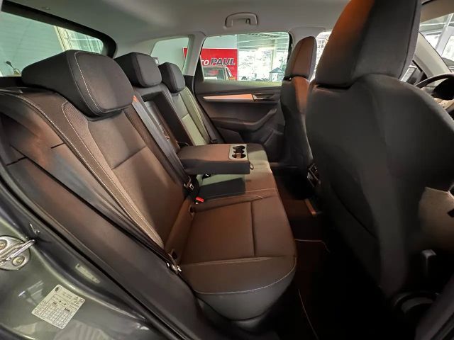 Skoda Karoq Selection