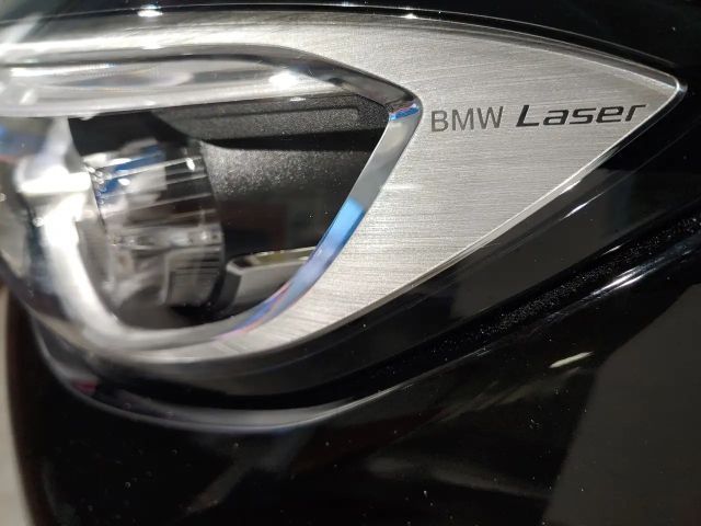 BMW 320 320e Sport Line xDrive