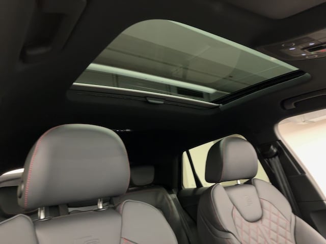 Audi Q2 35 TDI Quattro S-Line S-Tronic