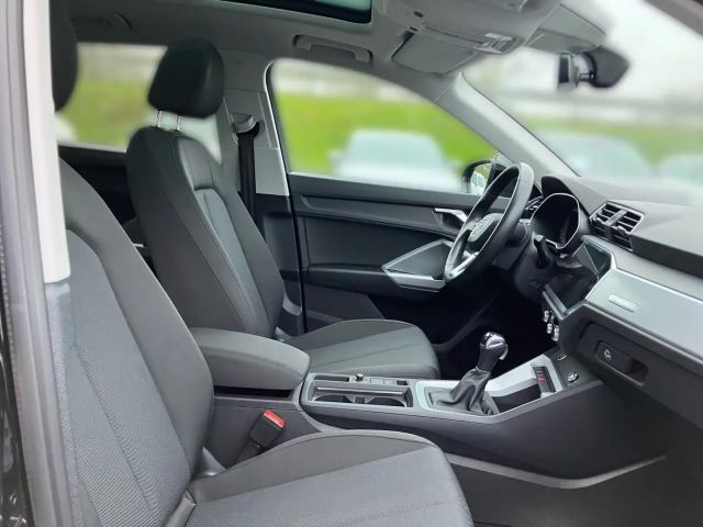 Audi Q3 35 TDI S-Tronic