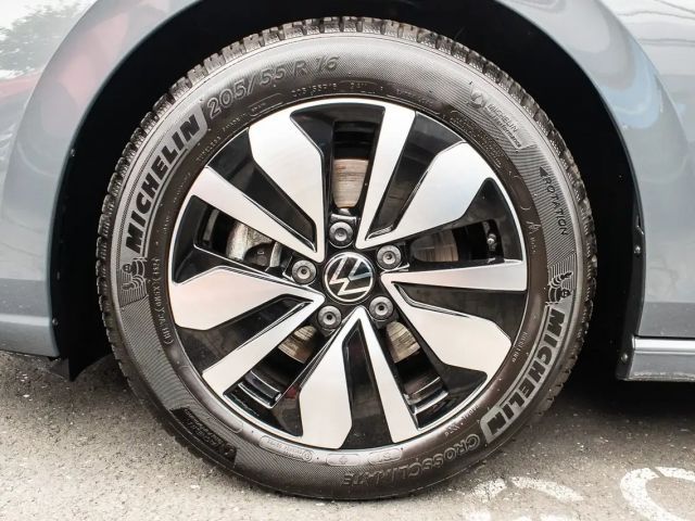 Volkswagen Golf DSG Life Variant