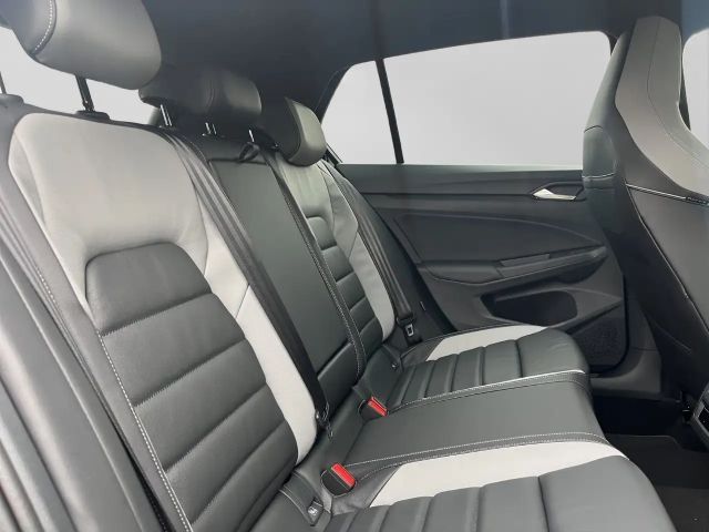 Volkswagen Golf GTE Style