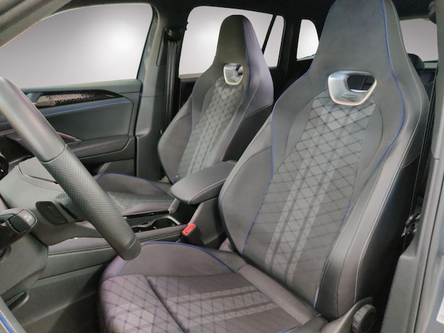 Volkswagen Tiguan 2.0 TSI R-Line Style