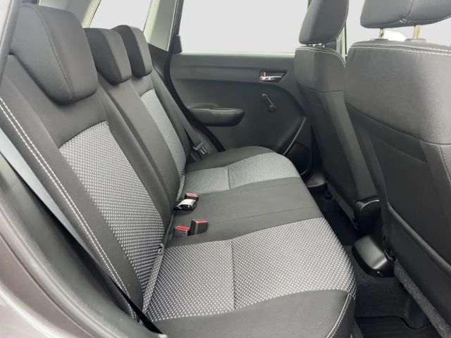 Suzuki Vitara Club Hybrid