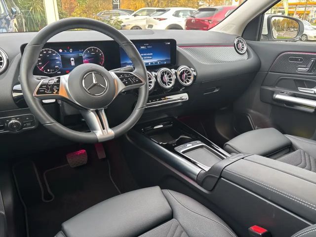 Mercedes-Benz GLA 180 Progressive