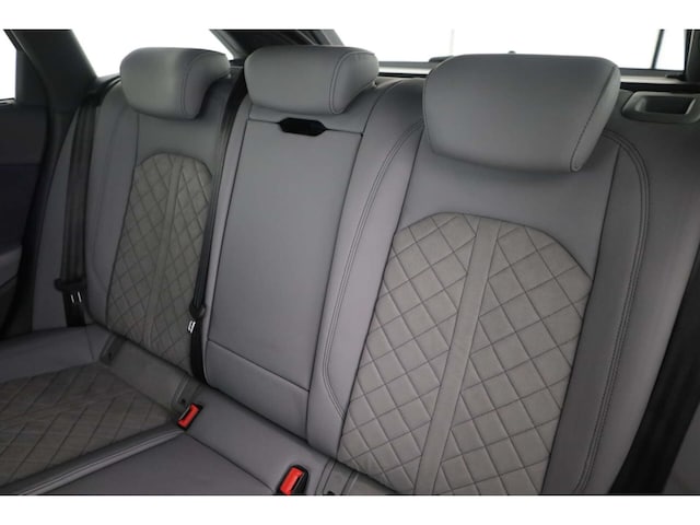 Audi S4 Avant Quattro