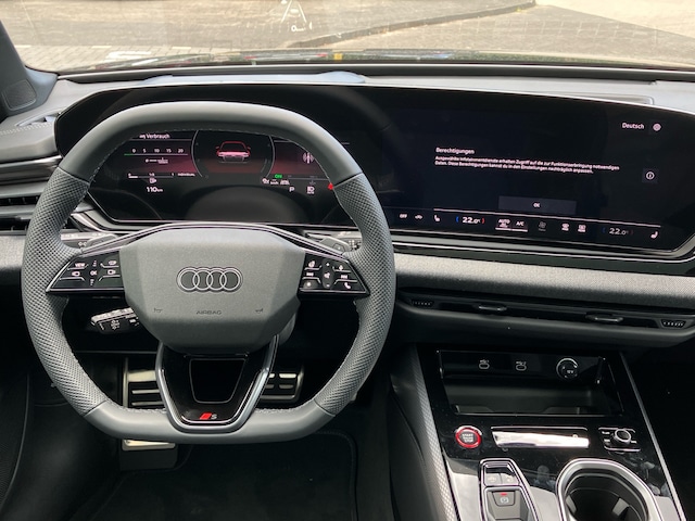 Audi A6 Avant Quattro S-Tronic