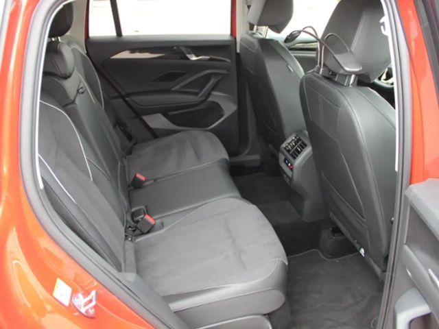 Volkswagen Tiguan 1.5 eTSI Elegance Elegance