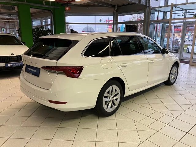 Skoda Octavia 2.0 TDI Combi Style Style