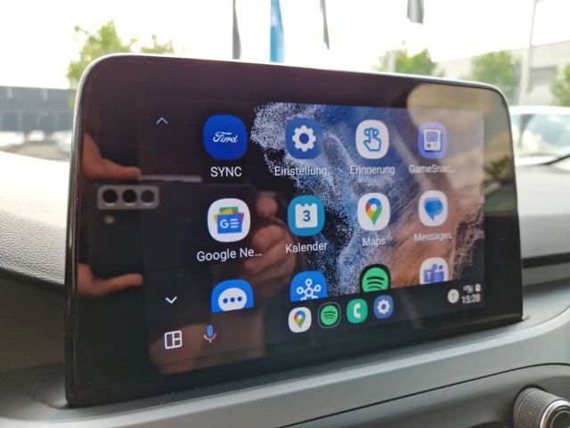 Ford Focus Cool & Connect EcoBoost Wagon