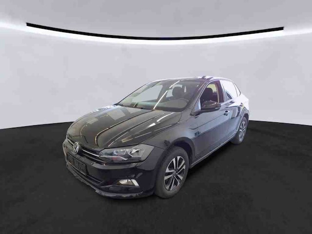 Volkswagen Polo Polo 1.0     CL   BT070 TSIM5F