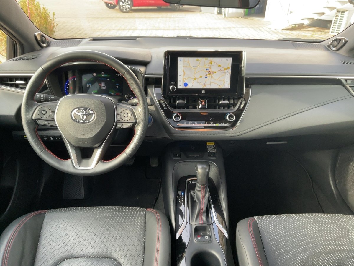 Toyota Corolla Basis GR Touring