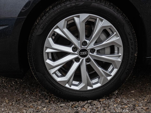 Audi A4 40 TFSI Avant S-Tronic