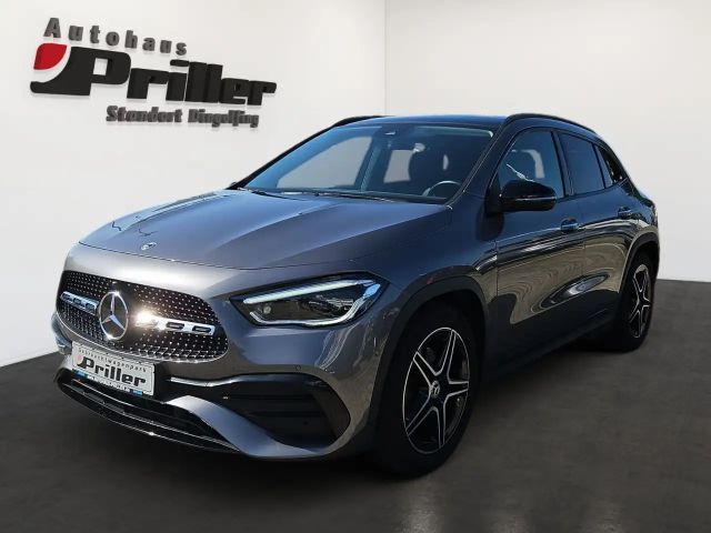Mercedes-Benz GLA 220 4MATIC AMG Line GLA 220 d