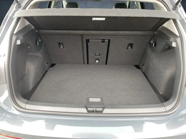 Volkswagen Golf 1.5 TSI