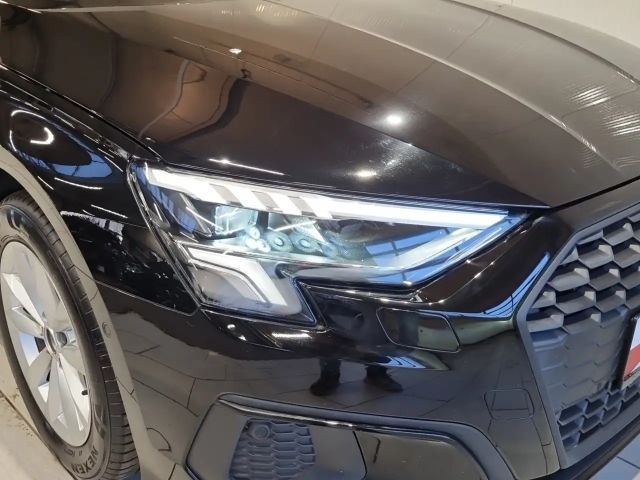 Audi A3 30 TFSI Sedan