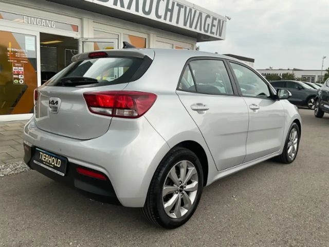 Kia Rio Vision