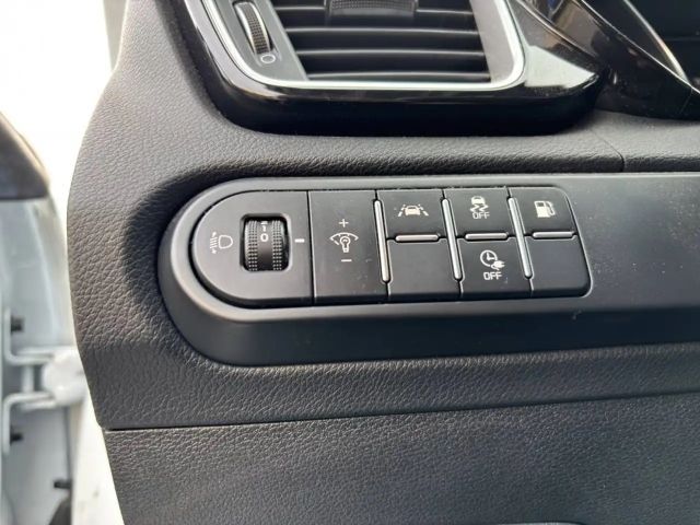 Kia XCeed PHEV Vision