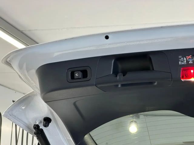 Mercedes-Benz GLB 200 4MATIC GLB 200 d