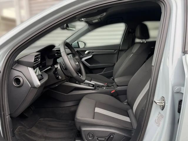 Audi A3 30 TFSI Sedan