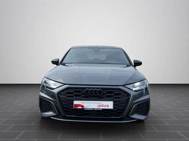 Audi A3 Hybride S-Line Sedan