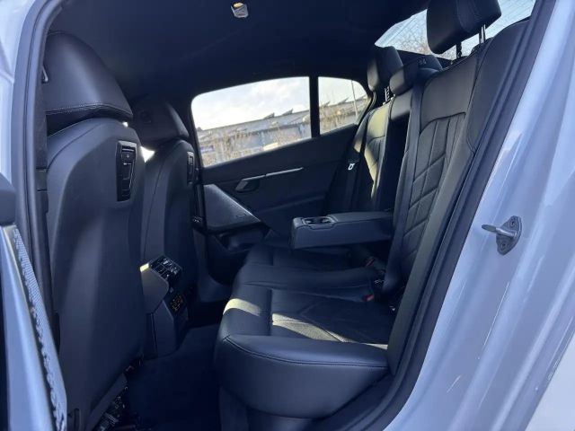 BMW 520 520d M-Sport Sedan