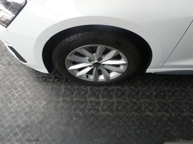 Audi A3 30 TFSI Sedan