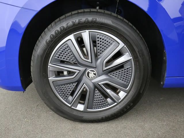 Skoda Fabia 1.0 TSI Tour