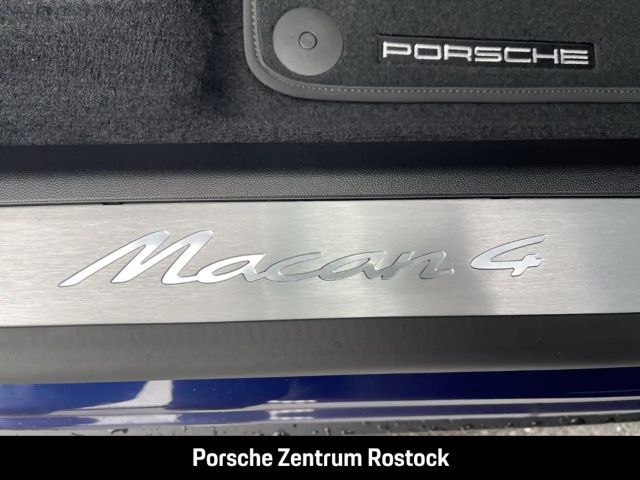 Porsche Macan 4