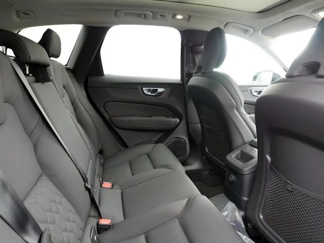 Volvo XC60 AWD Dark Plus Recharge T6