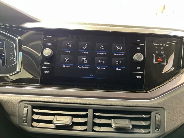 Volkswagen Polo 1.0 TSI DSG Style