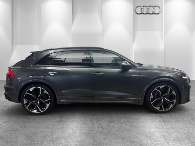 Audi RS Q8 Quattro