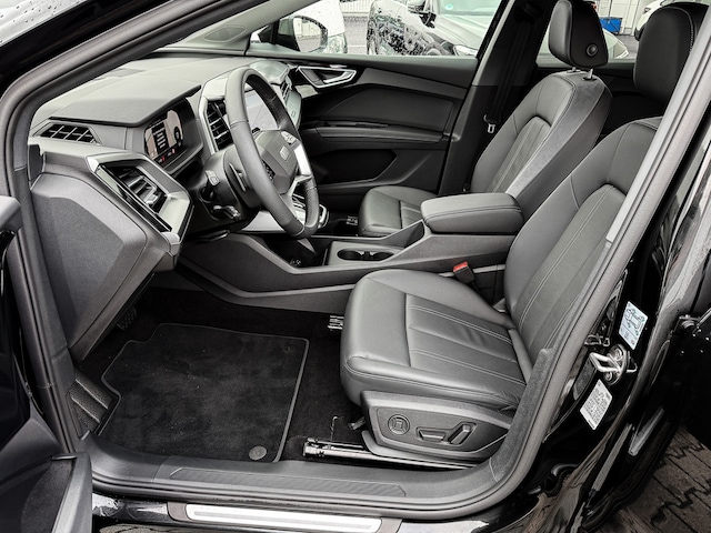 Audi Q4 e-tron SUV 45 e-tron Audi Q4 e-tron