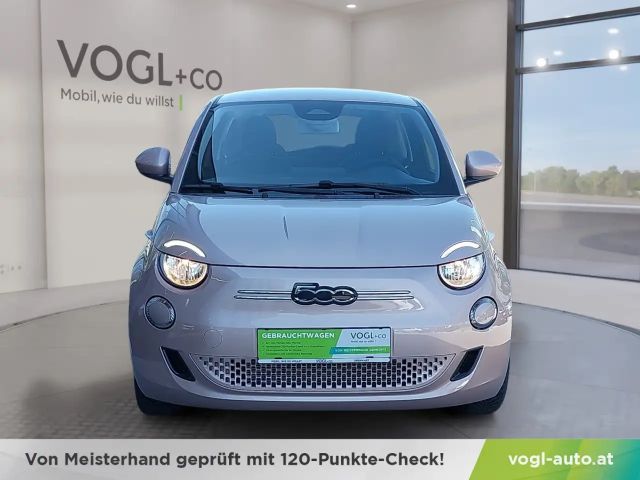 Fiat 500e 42 kWh