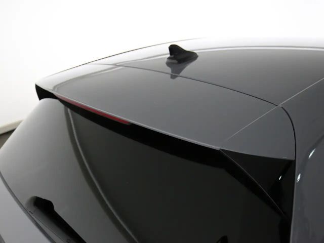 Volkswagen Golf 1.5 TSI Golf VIII Move